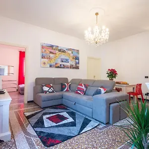 Waterfront House Apartament