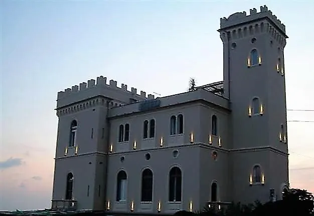 Hotel Castello Miramare Genua