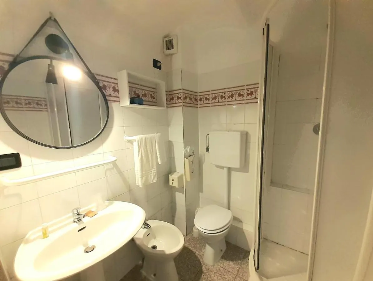 Hotel Castello Miramare Genoa 3*,  Italy
